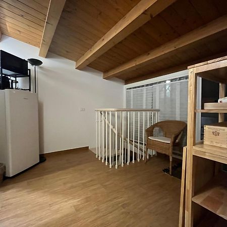 Maquedino Holiday Home & Terrace - Cozy Central Loft Παλέρμο Εξωτερικό φωτογραφία