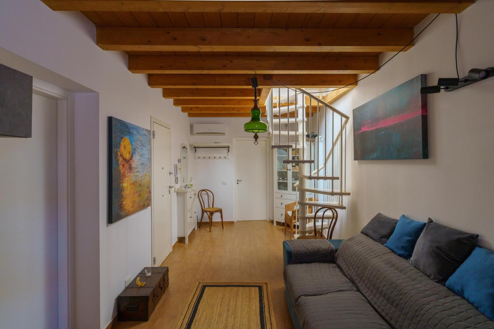 Maquedino Holiday Home & Terrace - Cozy Central Loft Παλέρμο Εξωτερικό φωτογραφία