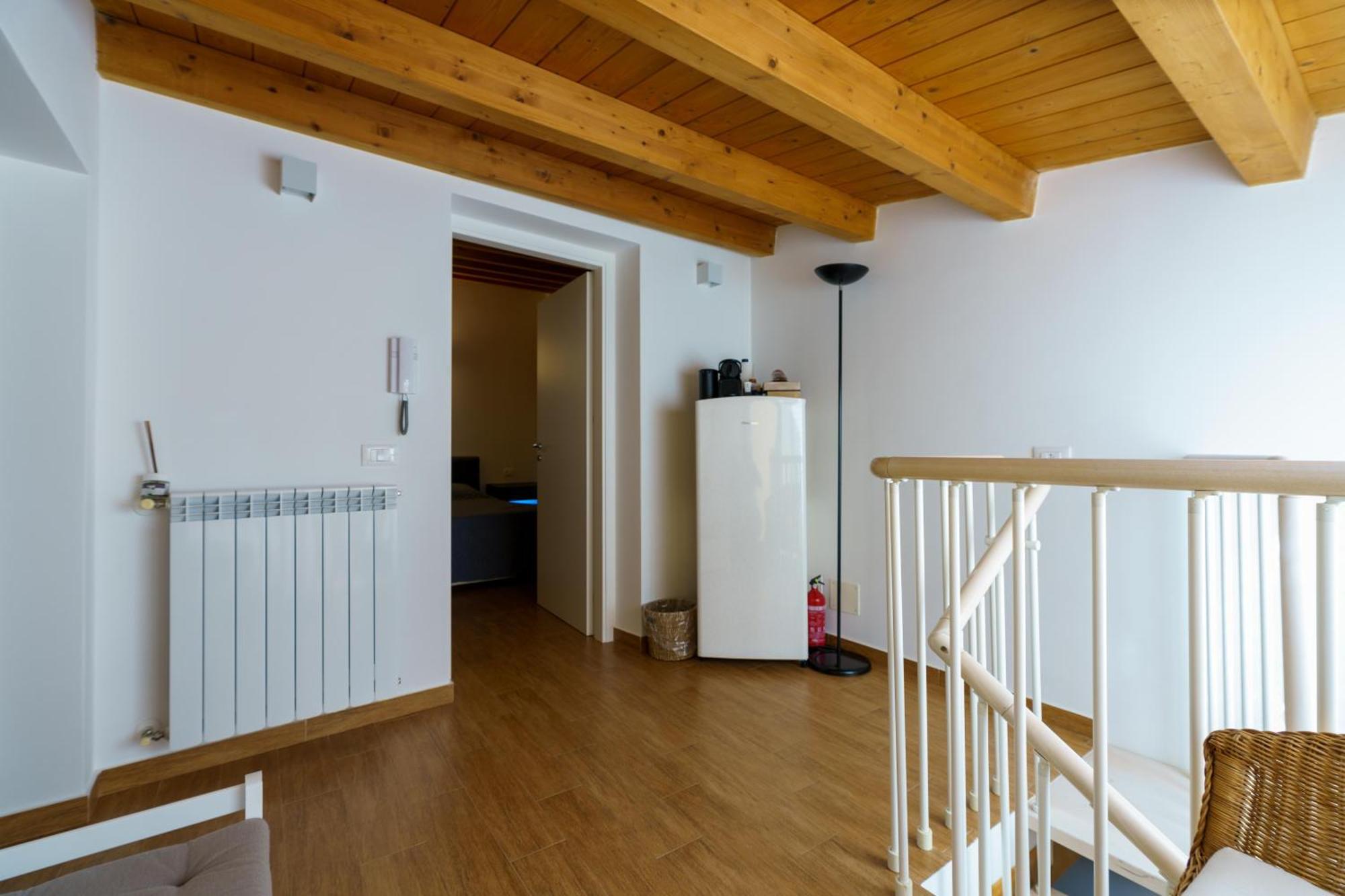 Maquedino Holiday Home & Terrace - Cozy Central Loft Παλέρμο Εξωτερικό φωτογραφία