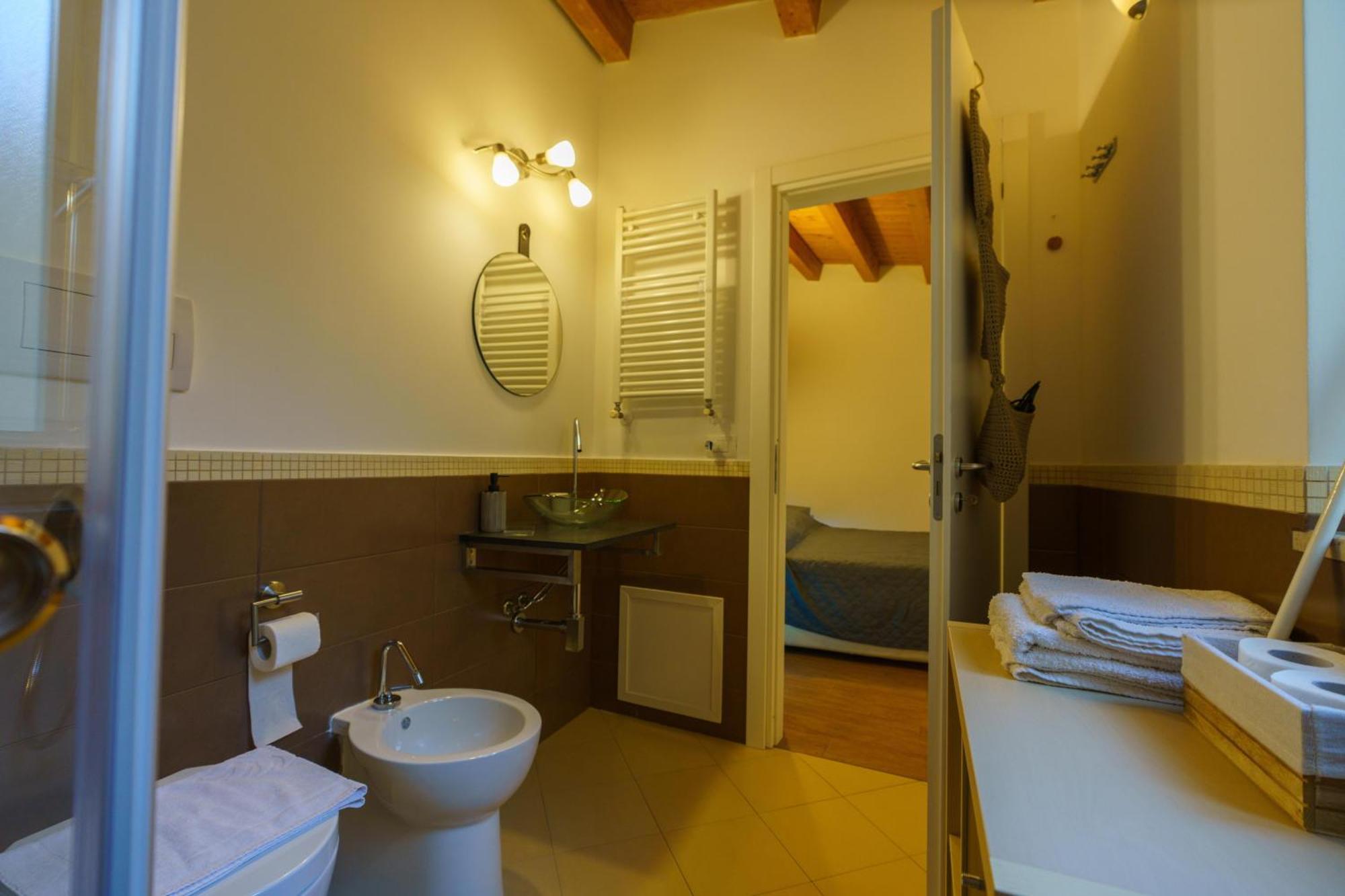 Maquedino Holiday Home & Terrace - Cozy Central Loft Παλέρμο Εξωτερικό φωτογραφία